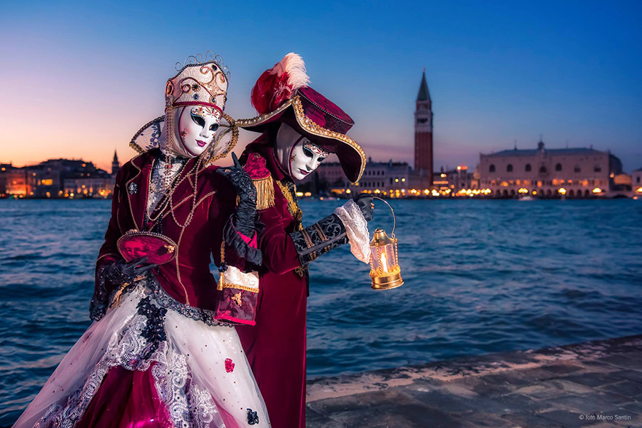 Venice Carnival is coming! 